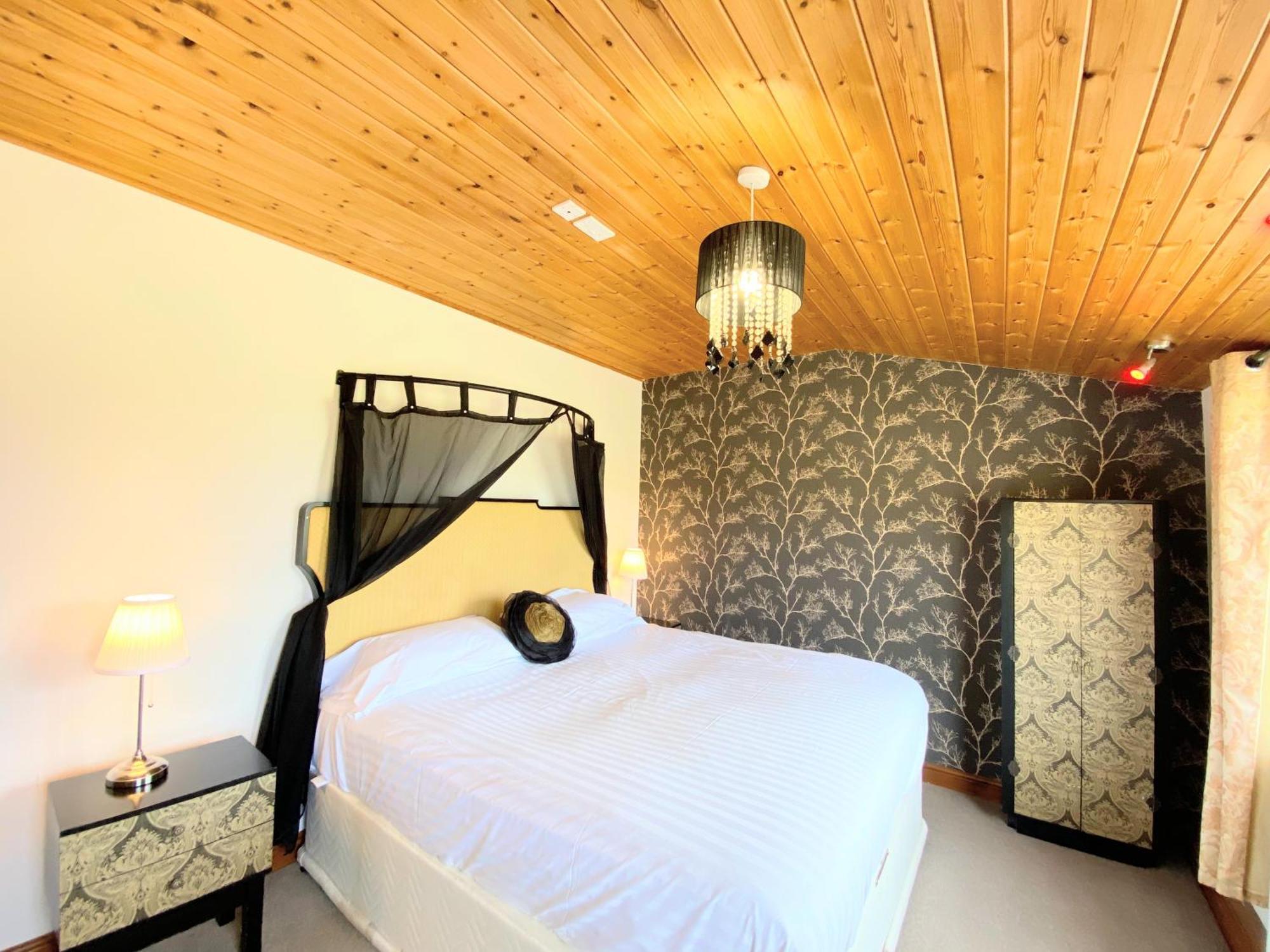 Torridon 12 With Private Hot Tub - Fife - Loch Leven - Lomond Hills Villa Kelty Luaran gambar