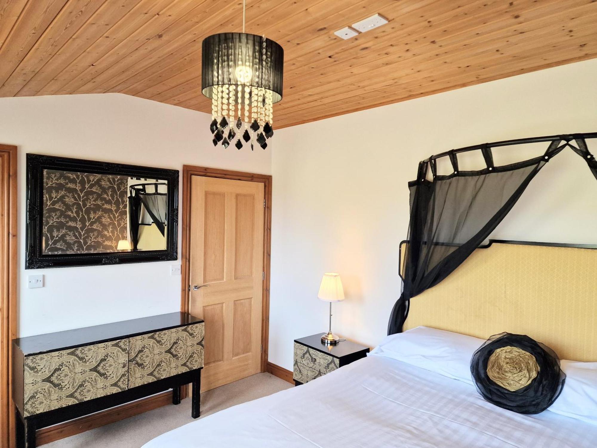 Torridon 12 With Private Hot Tub - Fife - Loch Leven - Lomond Hills Villa Kelty Luaran gambar